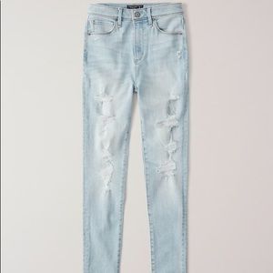 Brand New Skinny High Rise Jean